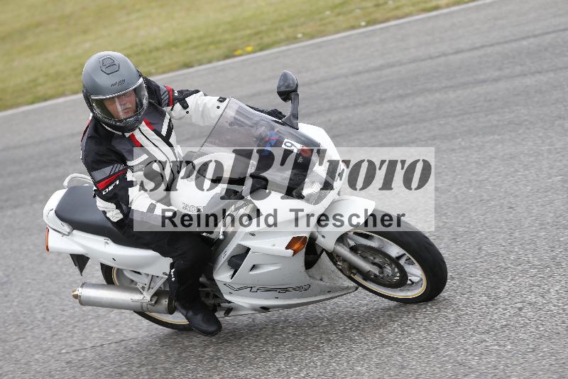 /19 26.05.2025 FREERIDE Training ADR/Gruppe B/9